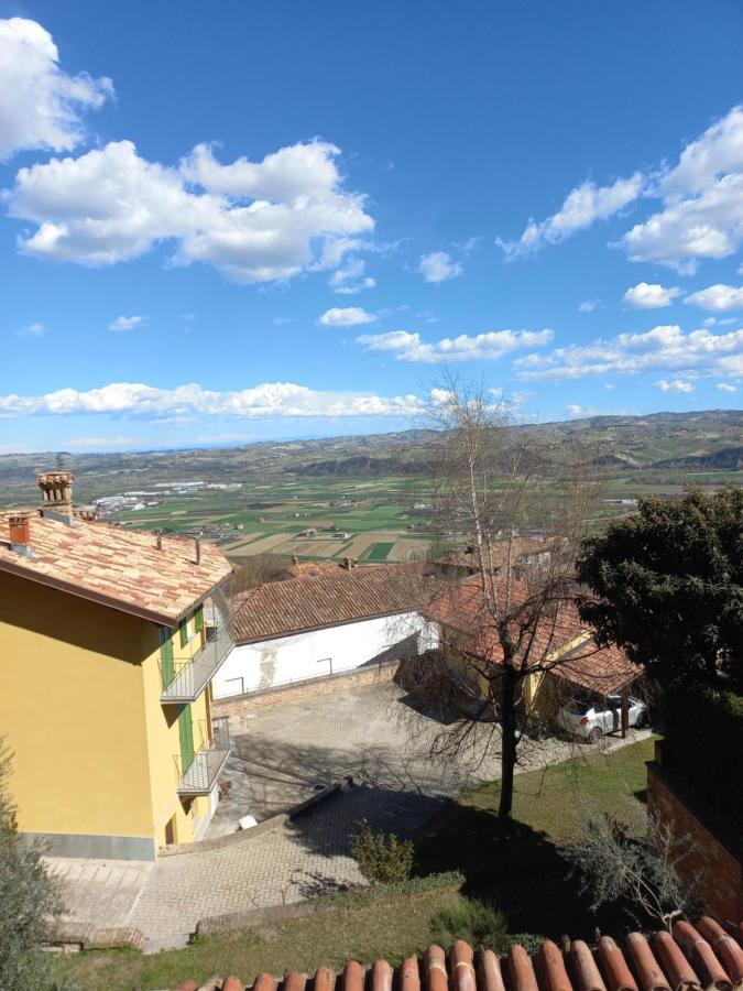 Apartamento Il Giardino Di Olivia Guarene Exterior foto