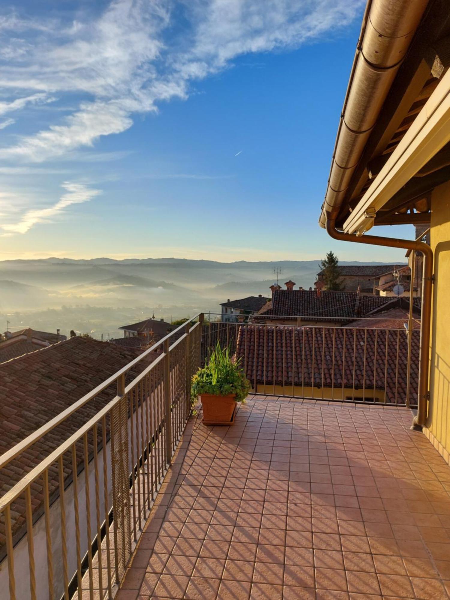 Apartamento Il Giardino Di Olivia Guarene Exterior foto