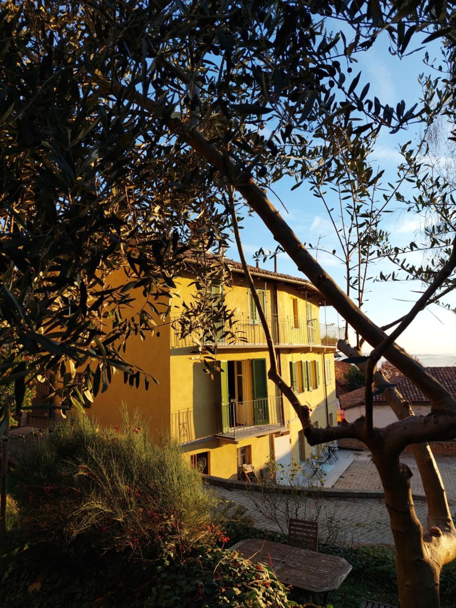 Apartamento Il Giardino Di Olivia Guarene Exterior foto