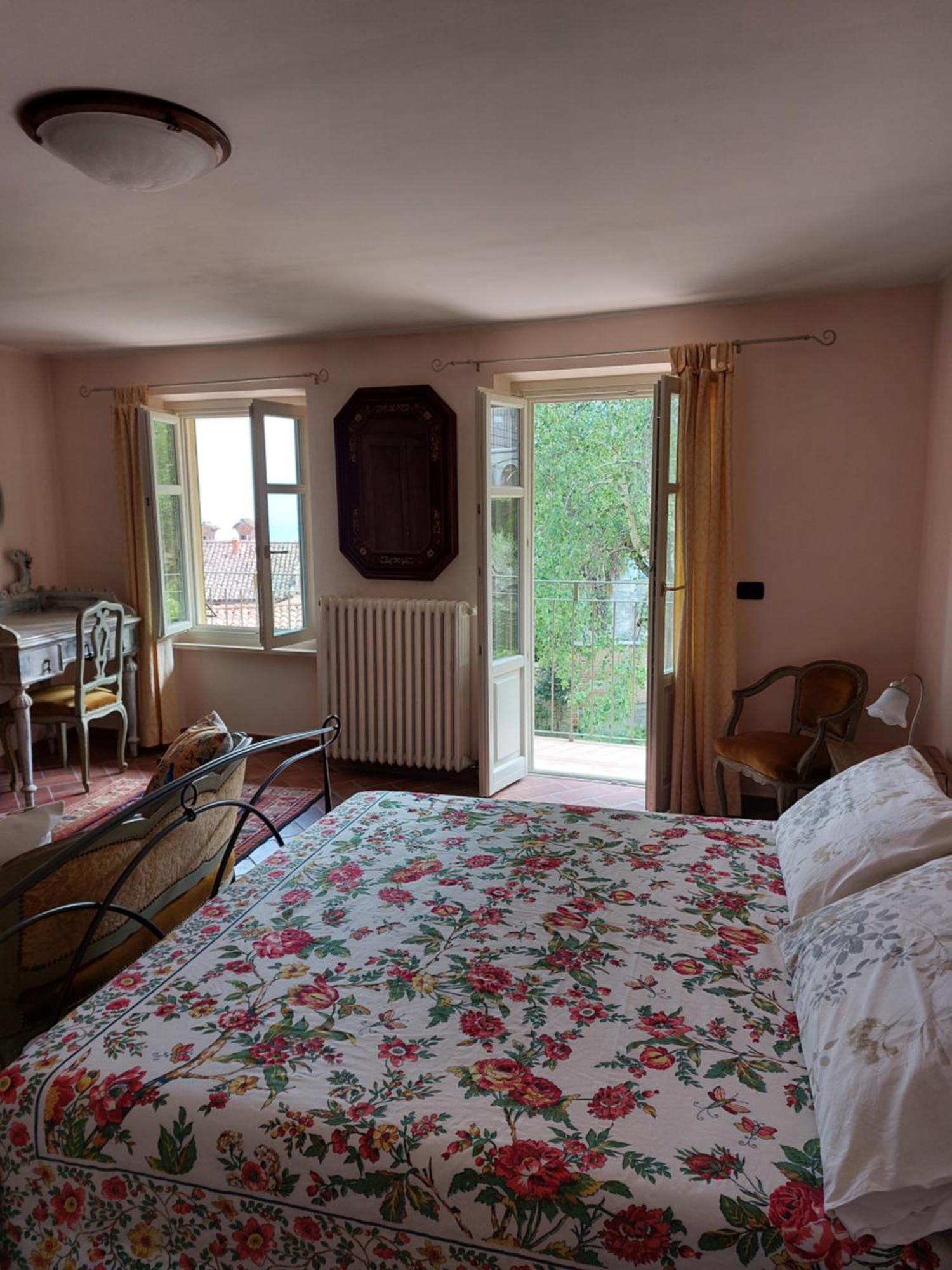 Apartamento Il Giardino Di Olivia Guarene Exterior foto